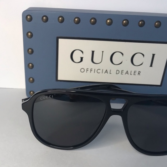 New- GUCCI GG1156S-001 57 Acetate Black-Grey
Sunglasses - Picture 5 of 17